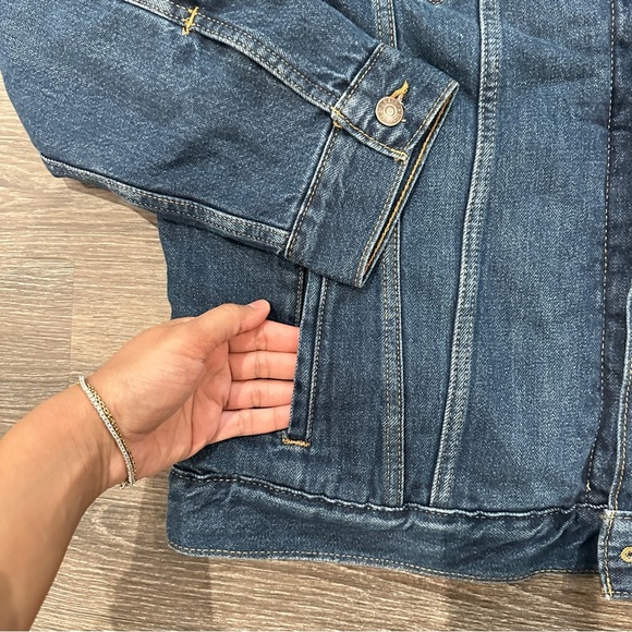 NWT Levi’s Men’s Sherpa Trucker Jacket in Television Blue sz S - Picture 9 of 10